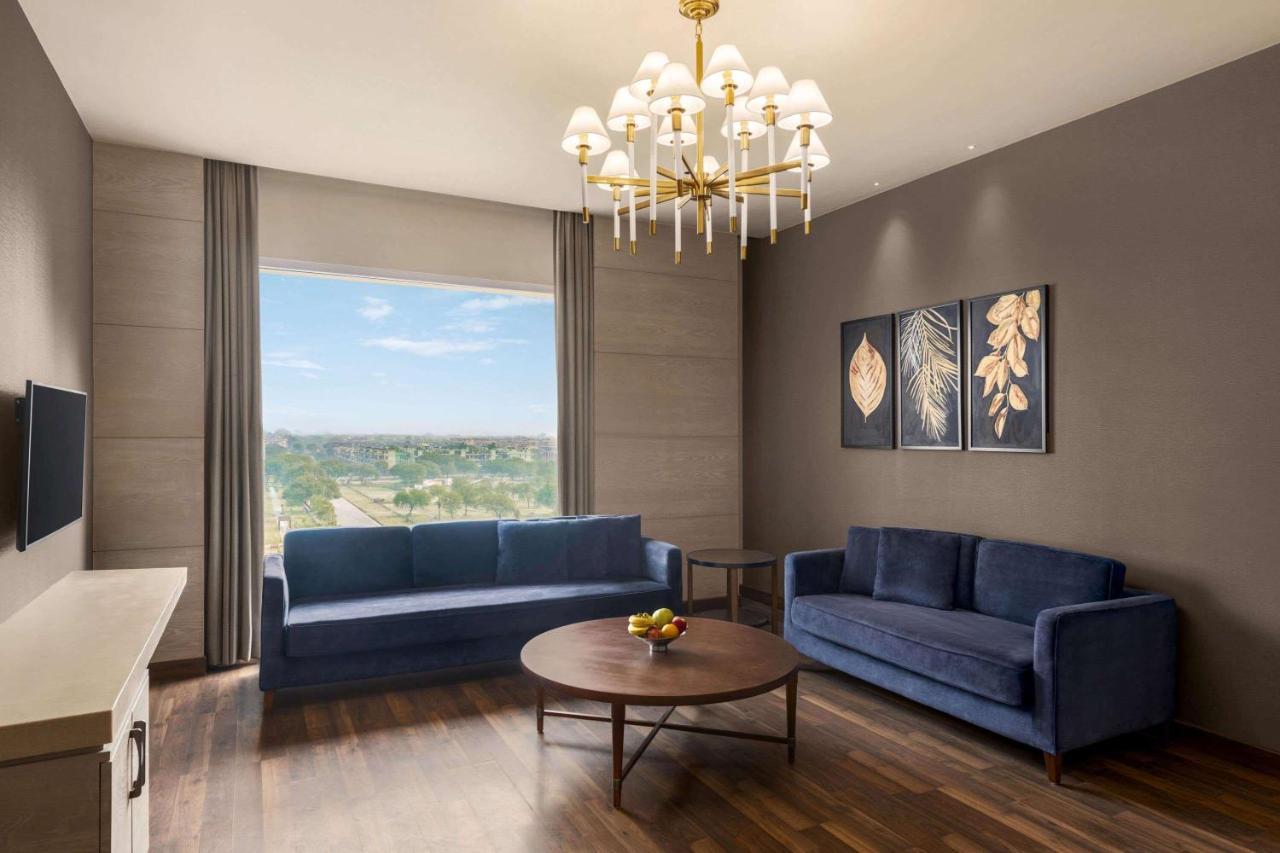 Wyndham Chandigarh Mohali Eksteriør bilde